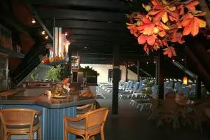 Cafeteria mit angrenzender Ruhezone in der Birkensauna bei Erkrath